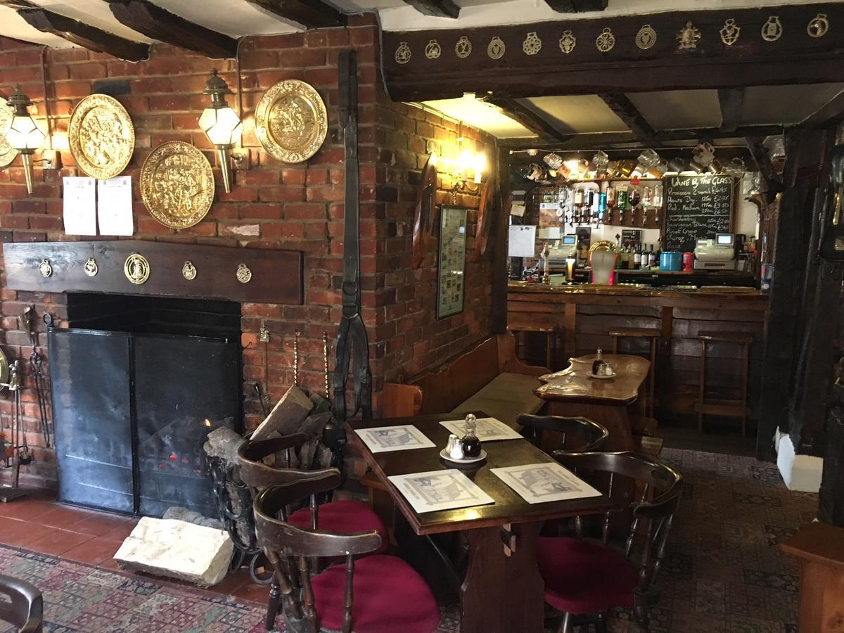Sorrel Horse Inn Ипсвич Экстерьер фото